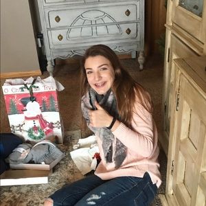 Meet your Posher, Halle